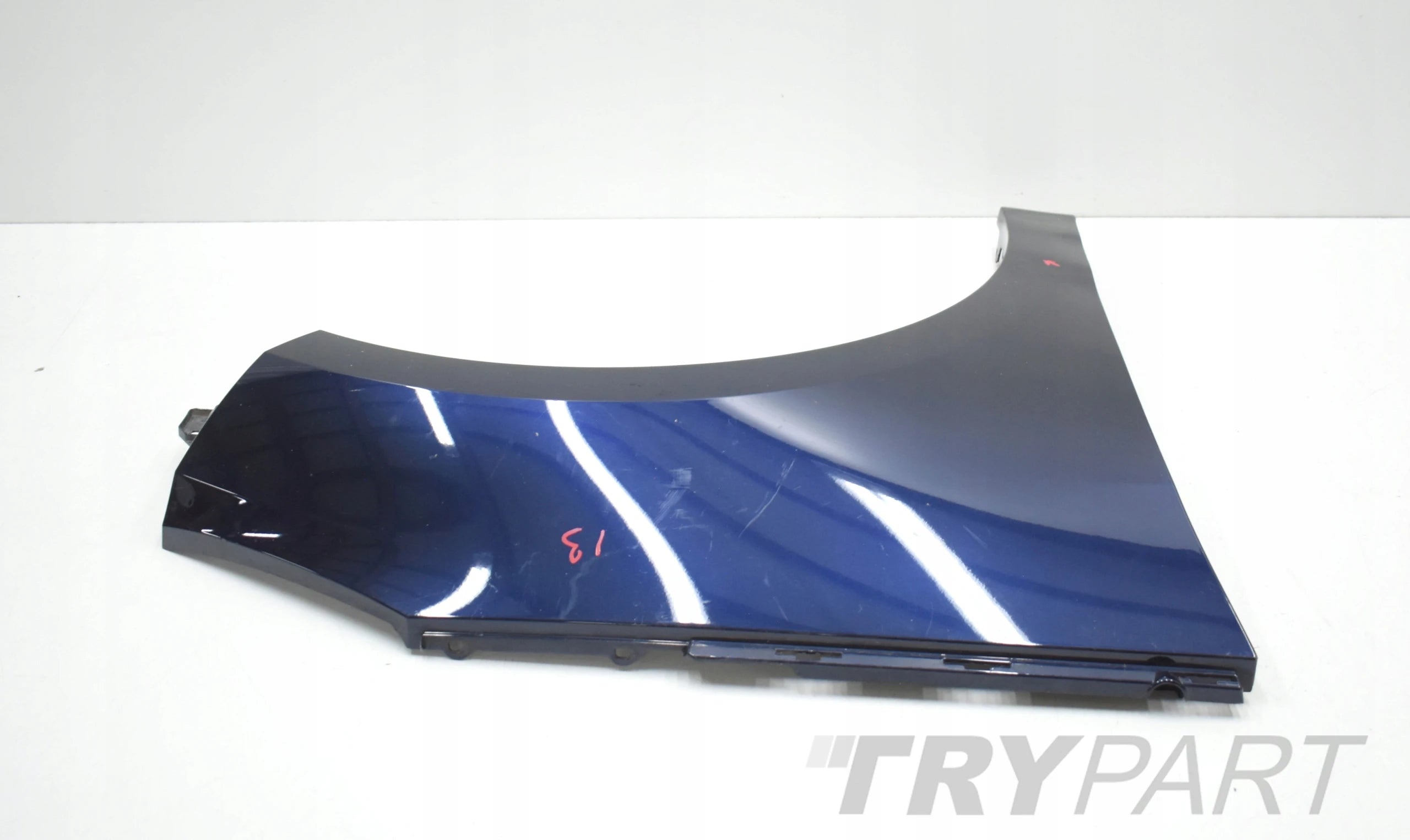 BMW I3 FENDER RIGHT FRONT ORIGINAL