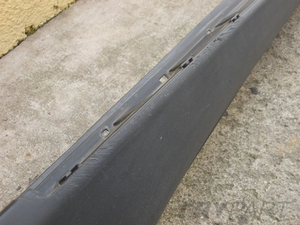 BMW X6 E71 SPORT Right Side Skirt Trim