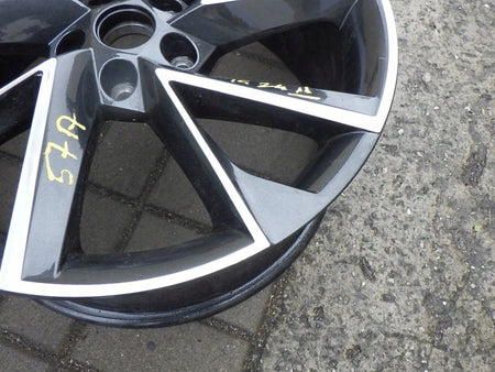 SKODA KAROQ 57A 5x112 8J x 19 H2 ET45 57A601025R aluminum rim
