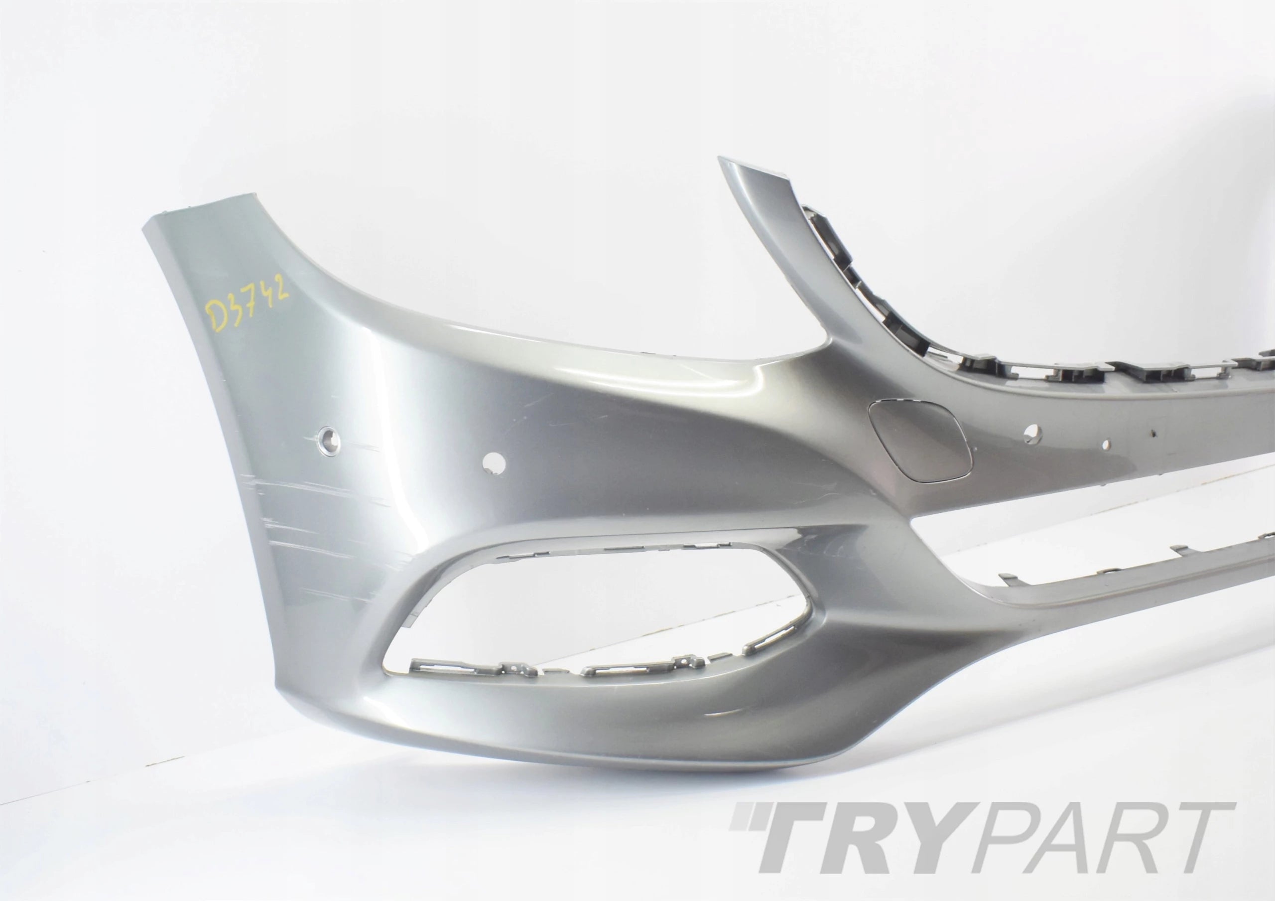 C CLASS W205 ELEGANCE FRONT BUMPER SUPER CONDITION ORG