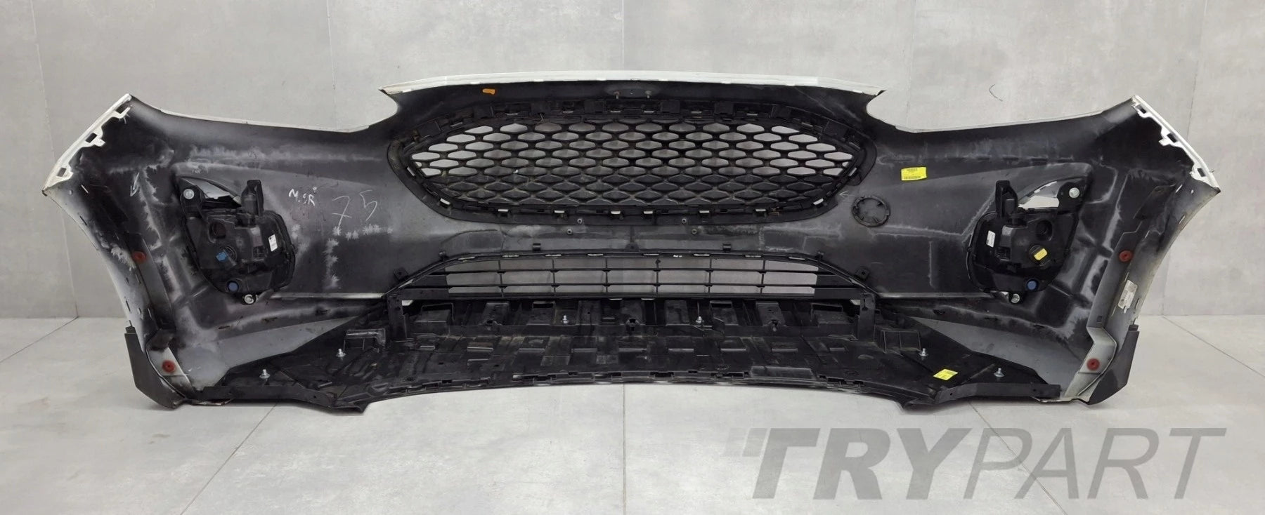 Front Bumper Ford Fiesta Mk8 VIII ACTIVE 17-21 / + Cover + Fog Lamp