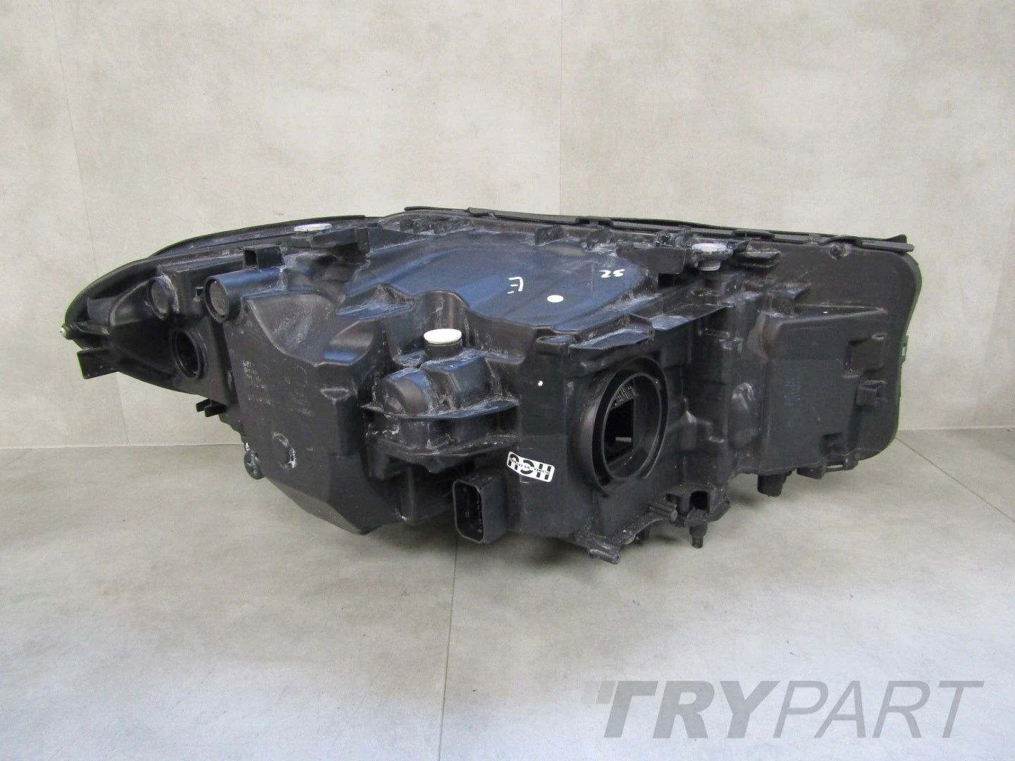 BMW 5 G30 G31 LED HEADLIGHT LH LEFT 17-20 TYC