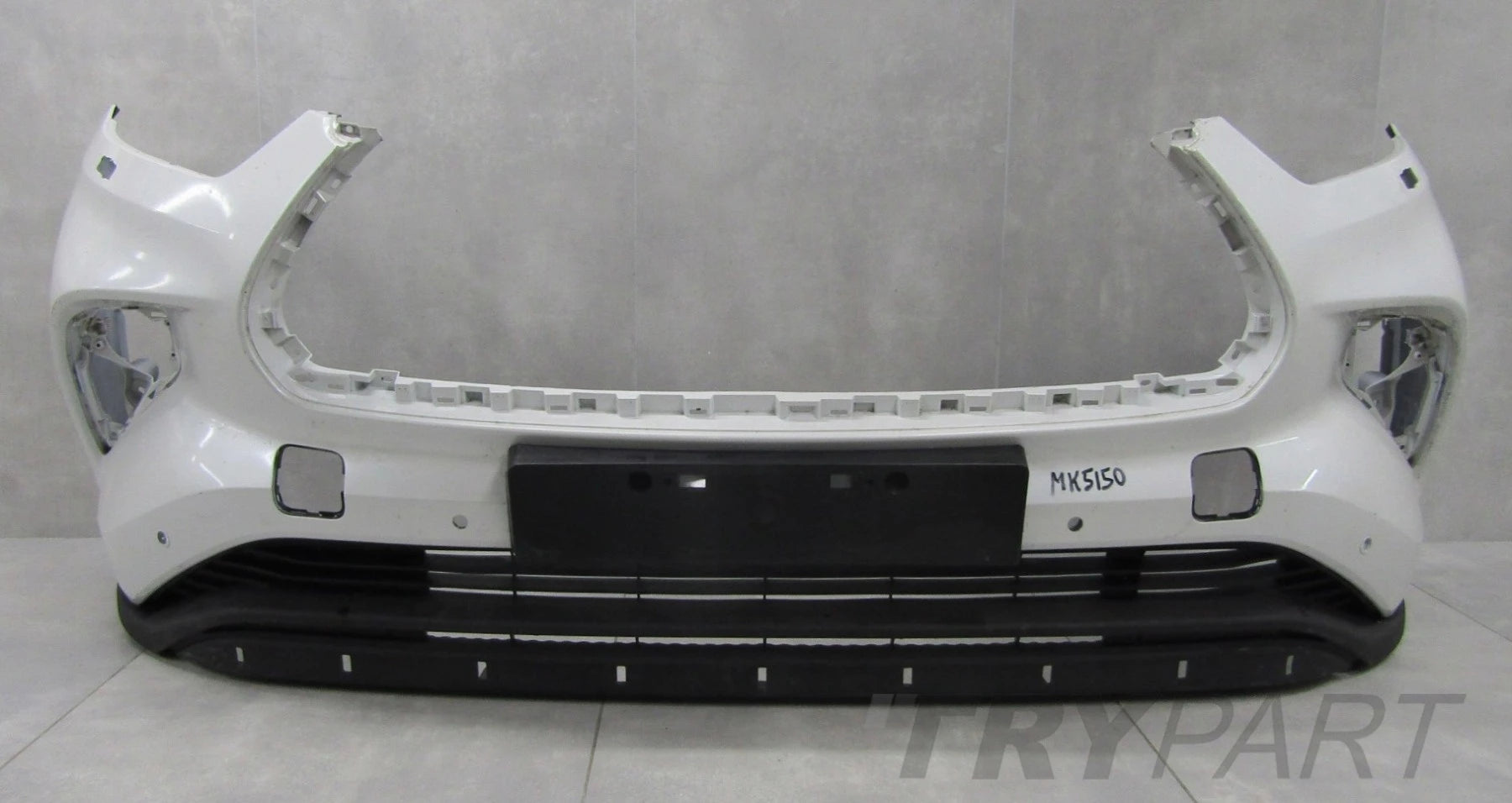 Front bumper TOYOTA Highlander IV 19-22
