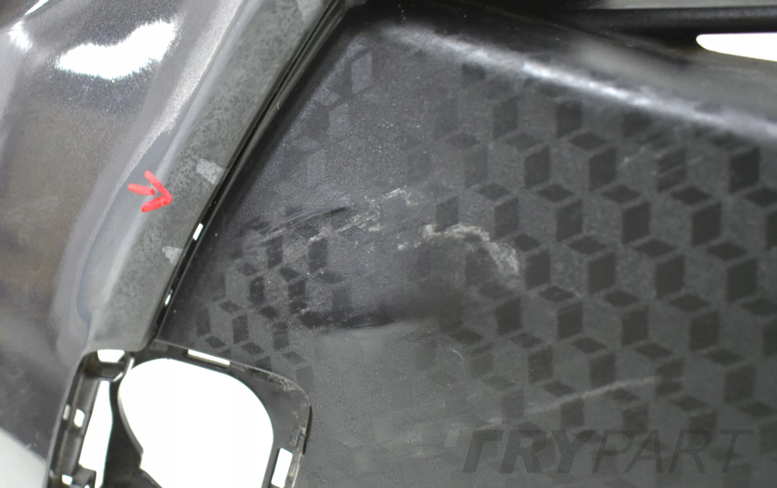 TOYOTA YARIS IV FRONT BUMPER + GRILLE