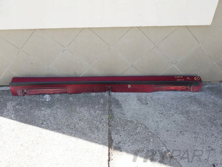 MAZDA 3 BP IV 20- Right Sill Molding