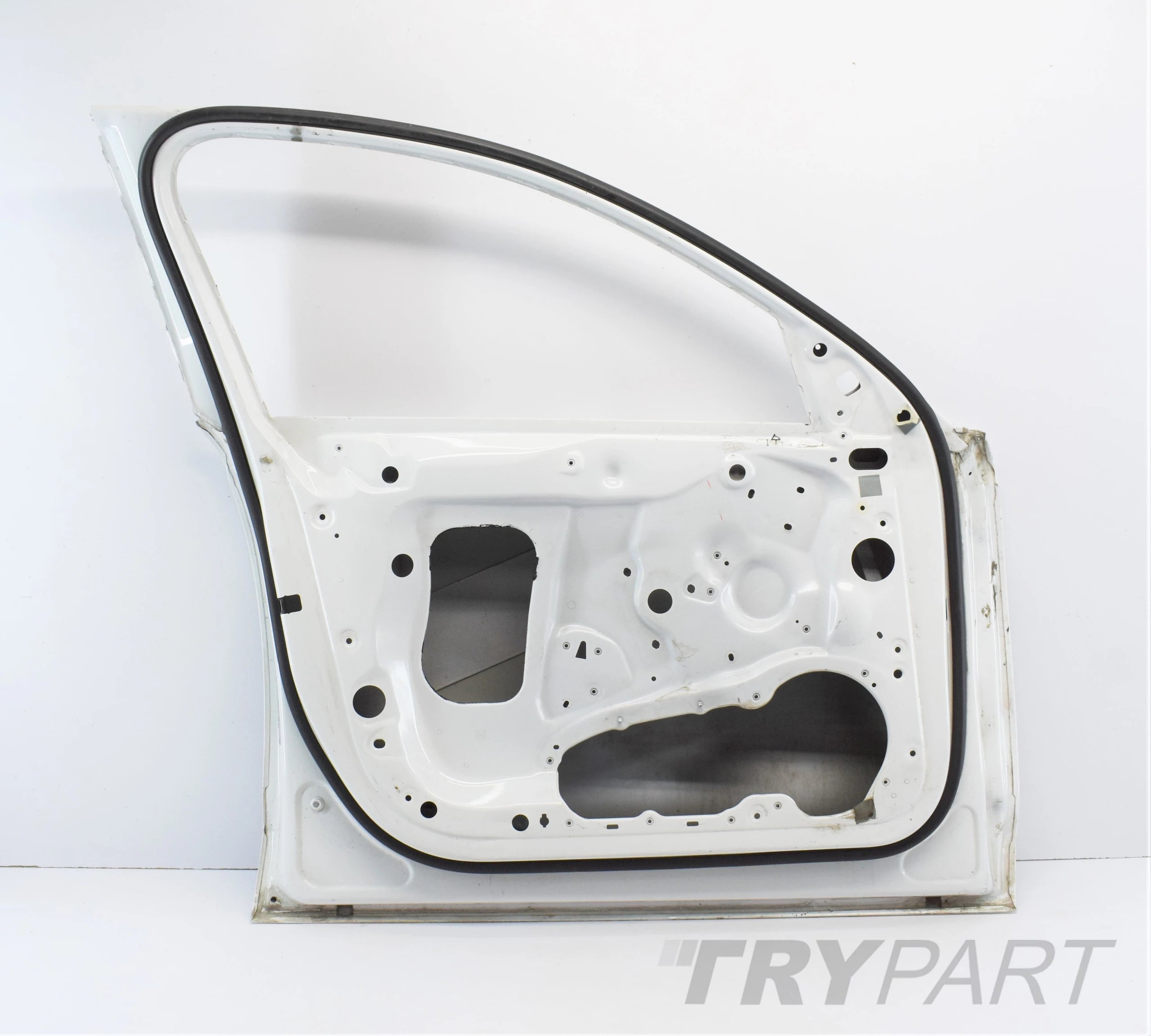 AUDI A6 C7 4G LEFT FRONT DOOR ORG