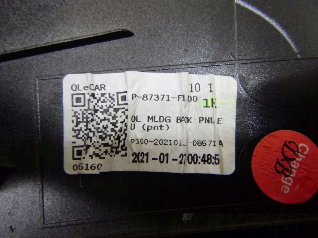 KIA SPORTAGE III 3 10- Tailgate Trim