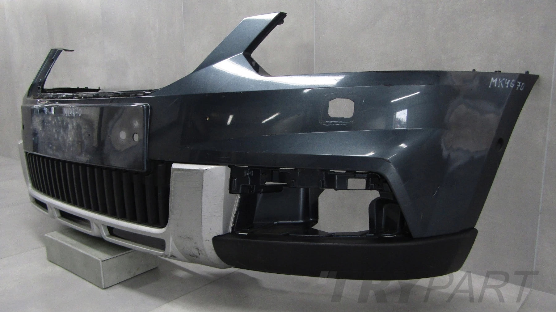 Front Bumper Skoda Yeti 5L0 Outdoor Lift 13-17