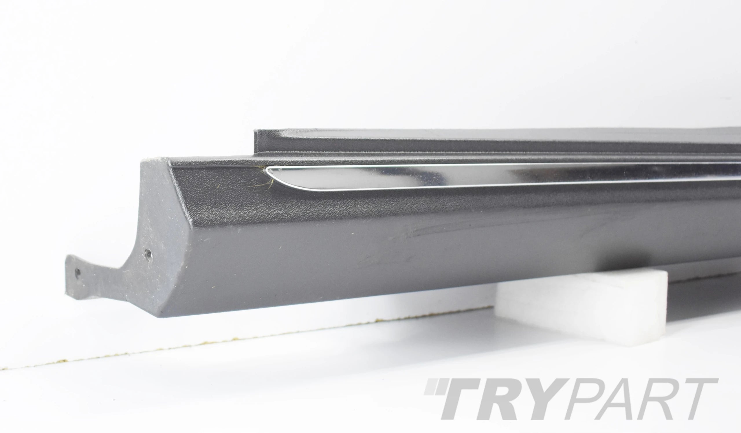 MERCEDES ML W166 DOOR SILL STRIP RIGHT +CHROME