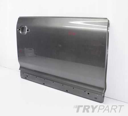 VW TOUAREG 7L0 Right Front Door OEM