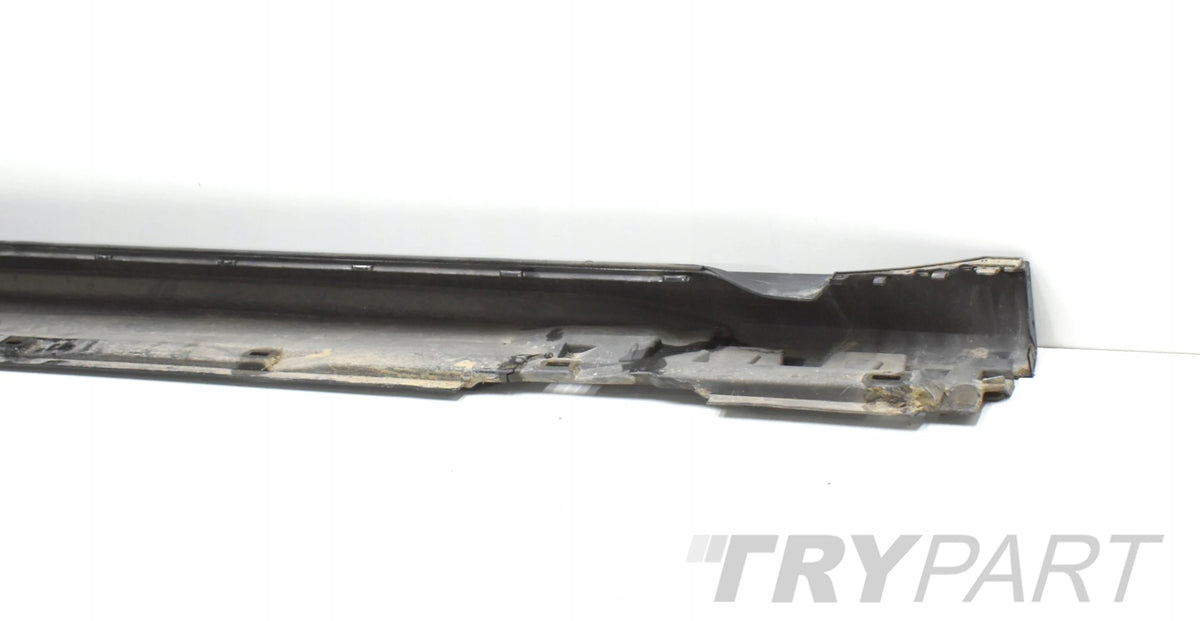 AURI RS6 C8 LEFT SILL COVER ORG CARBON FIBER