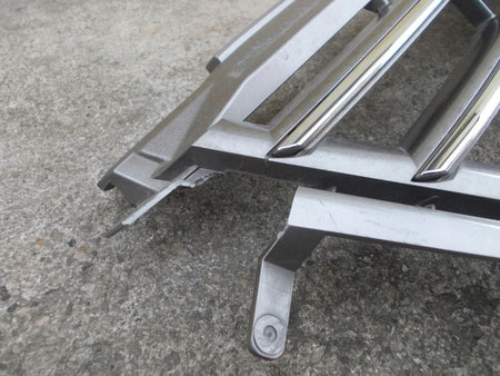TOYOTA LAND CRUISER 150 grill