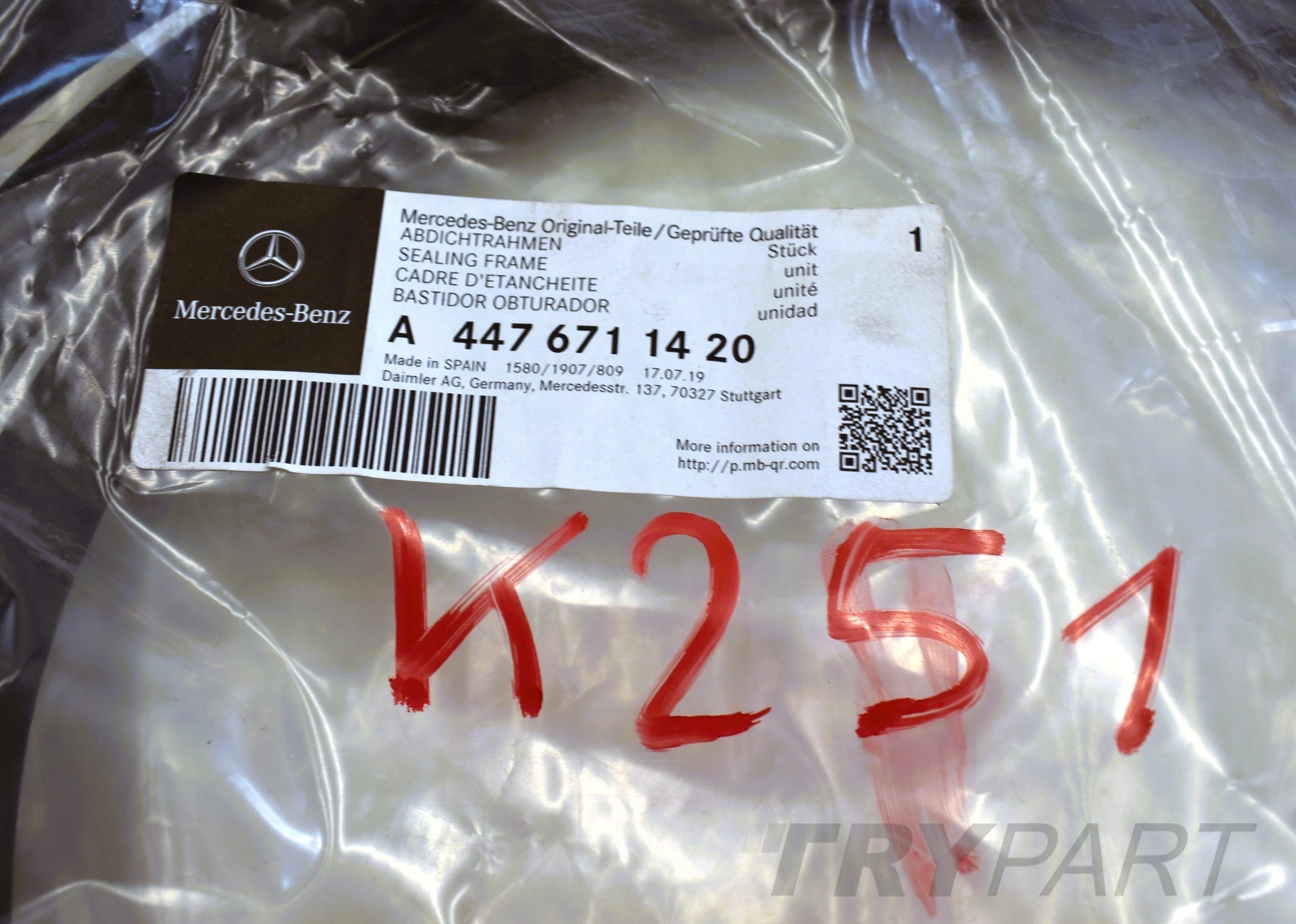 MERCEDES VITO V CLASS W447 Side Window Seal Left Right ORG NEW