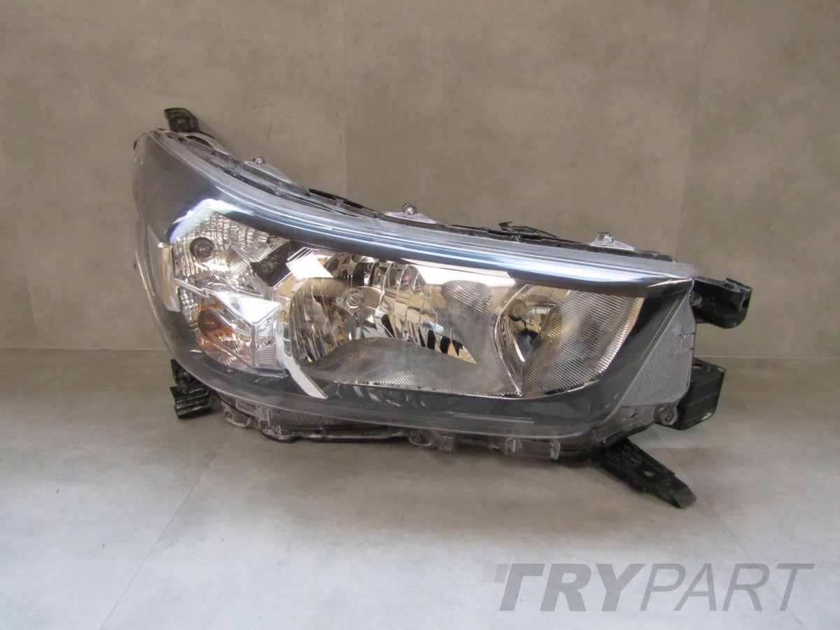 FRONT LAMP TOYOTA HILUX 8 VIII LIFT STANDARD 20- RH