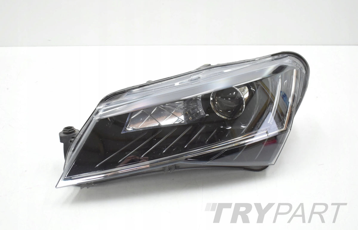 SKODA SUPERB III 3V LEFT FRONT HEADLIGHT ORG EU 3V1941015B