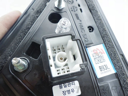 HYUNDAI KONA 7 PIN 2023- CAMERA ASSIST LEFT MIRROR