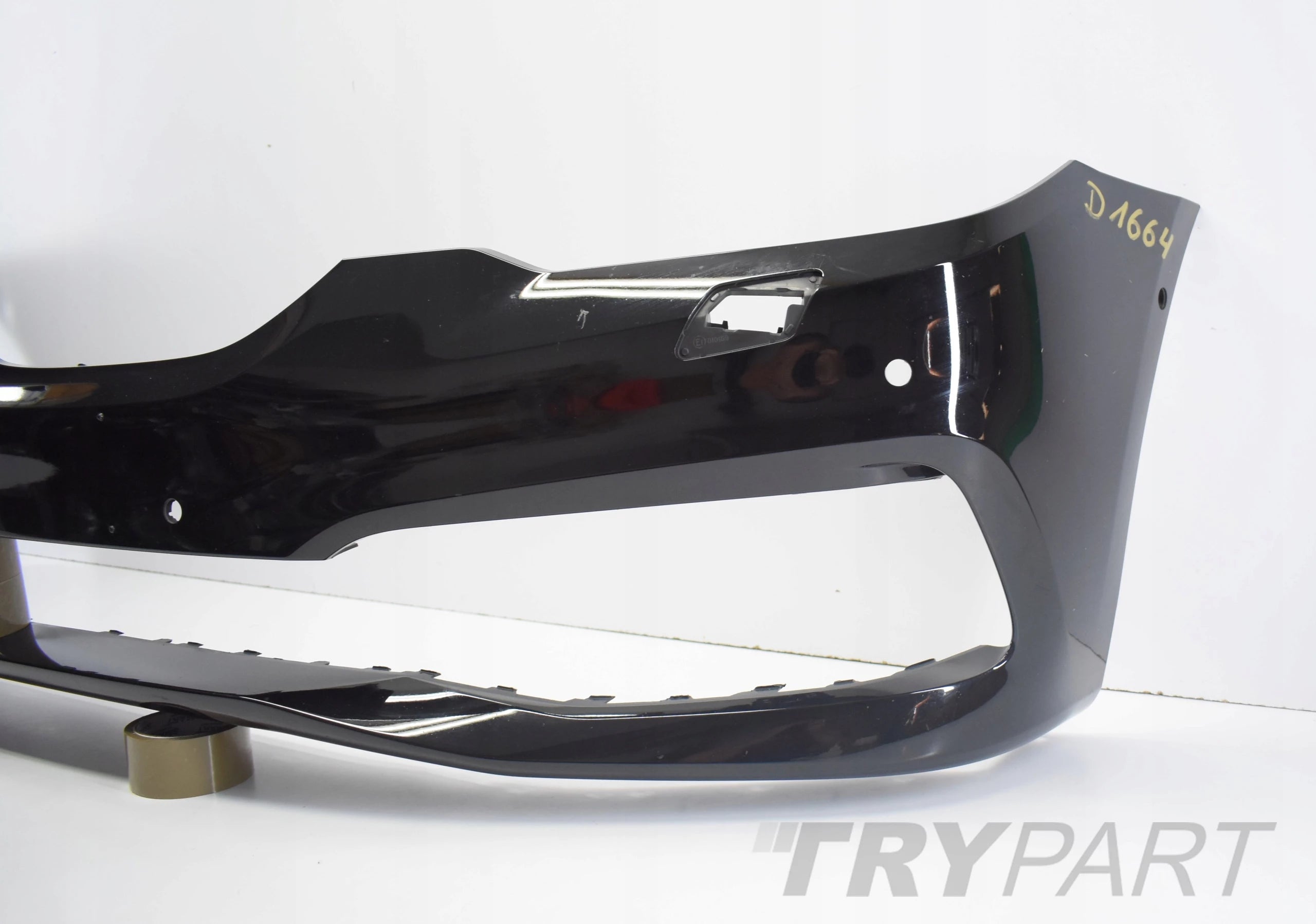 BMW 5 G30 G31 FRONT BUMPER EXCELLENT CONDITION ORIGINAL
