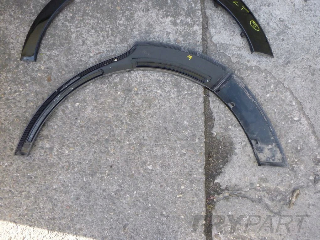 KIA SOUL II 14- Rear fender trim strip right left