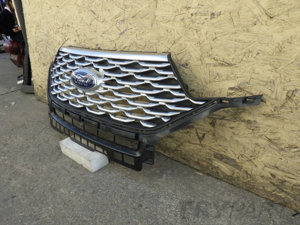 FORD EXPLORER VI 6 PLATINIUM 19- Grille Insert