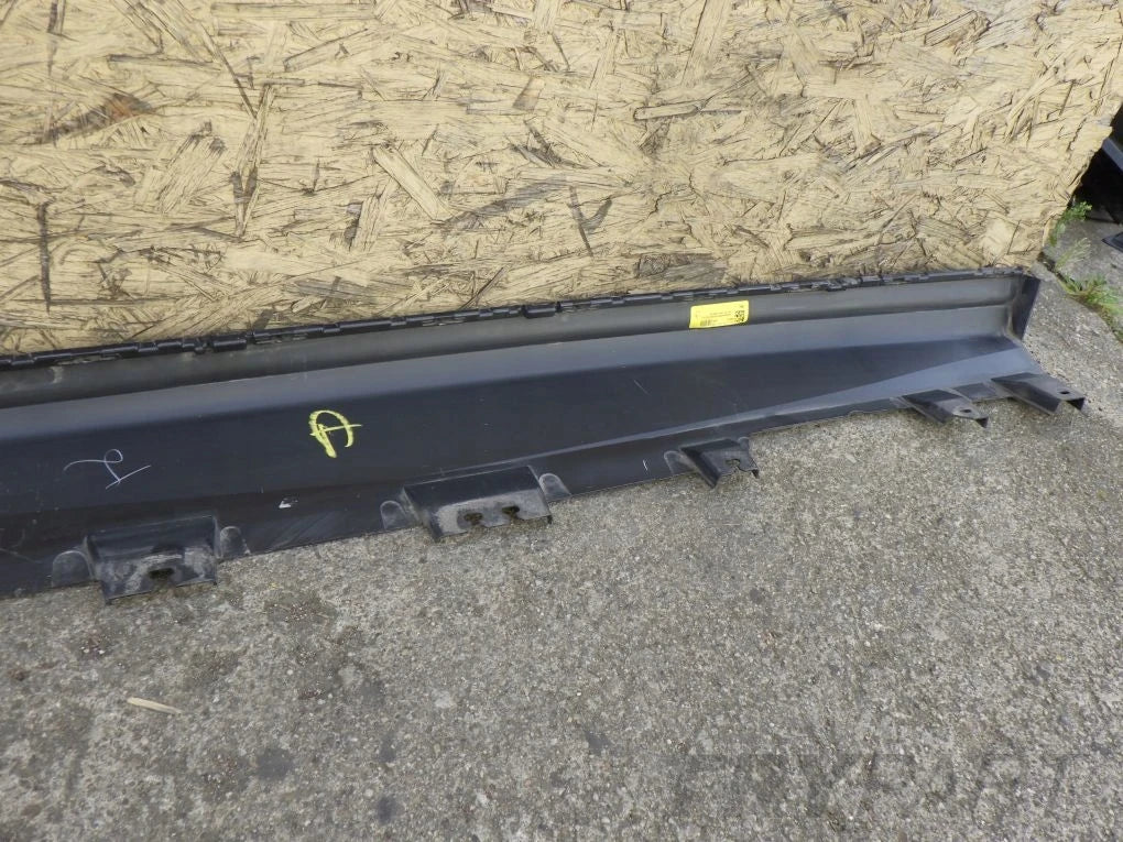 BMW X6 G06 M SPORT PACKAGE Right Sill Molding