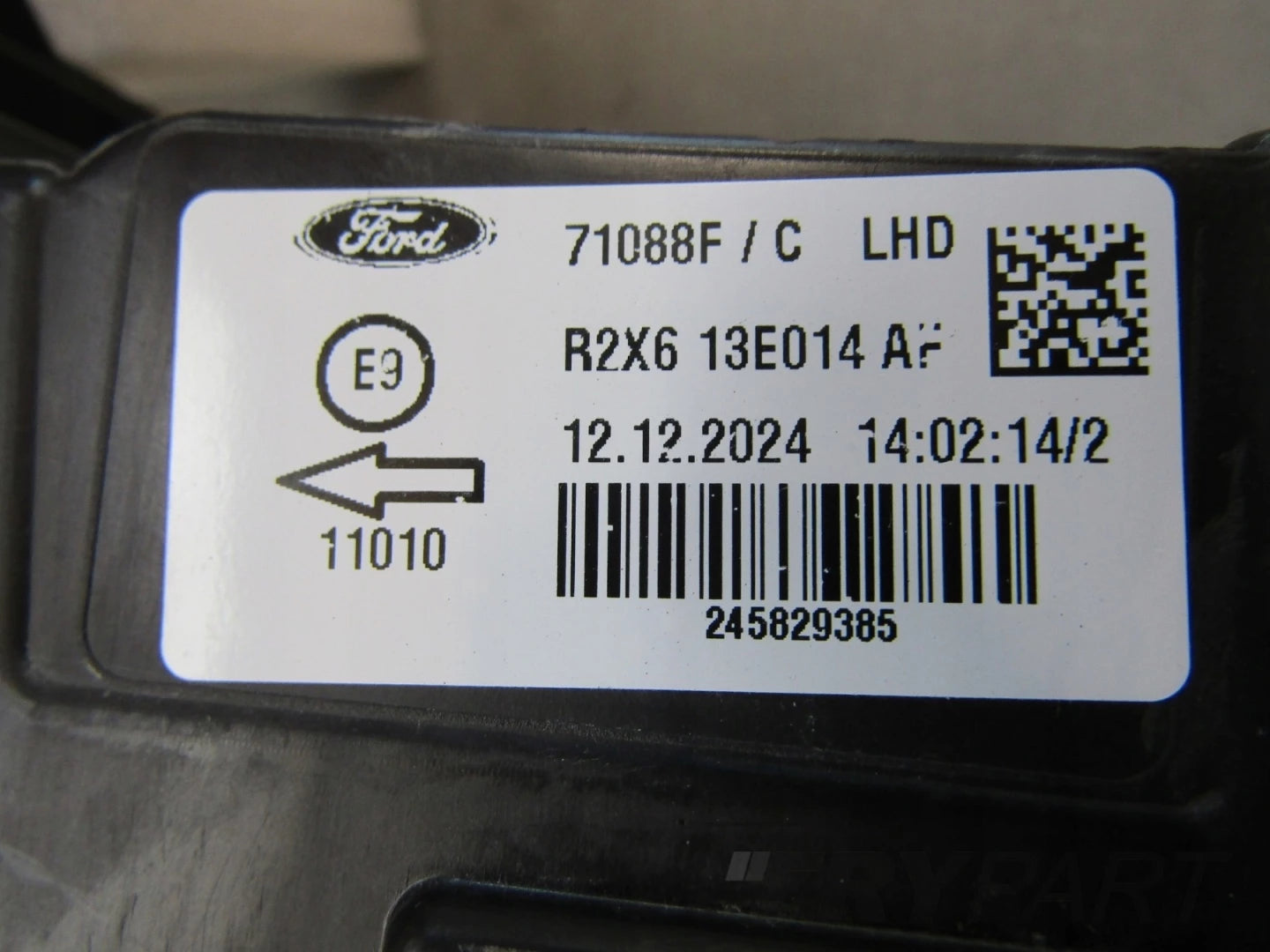 HEADLIGHT FORD TRANSIT COURIER MK3 STANDARD RH RIGHT 24- R2X613E014AF