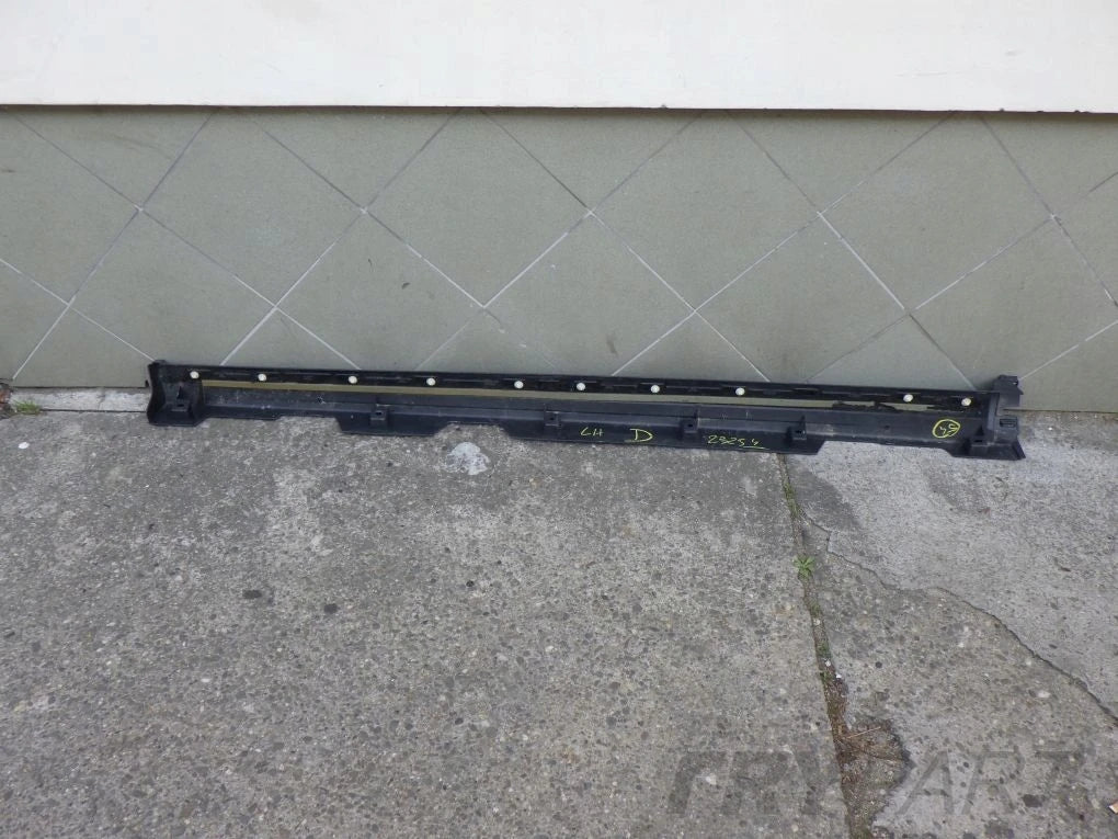 LAND ROVER DISCOVERY 5 L550 SPORT 14- Left Sill Trim