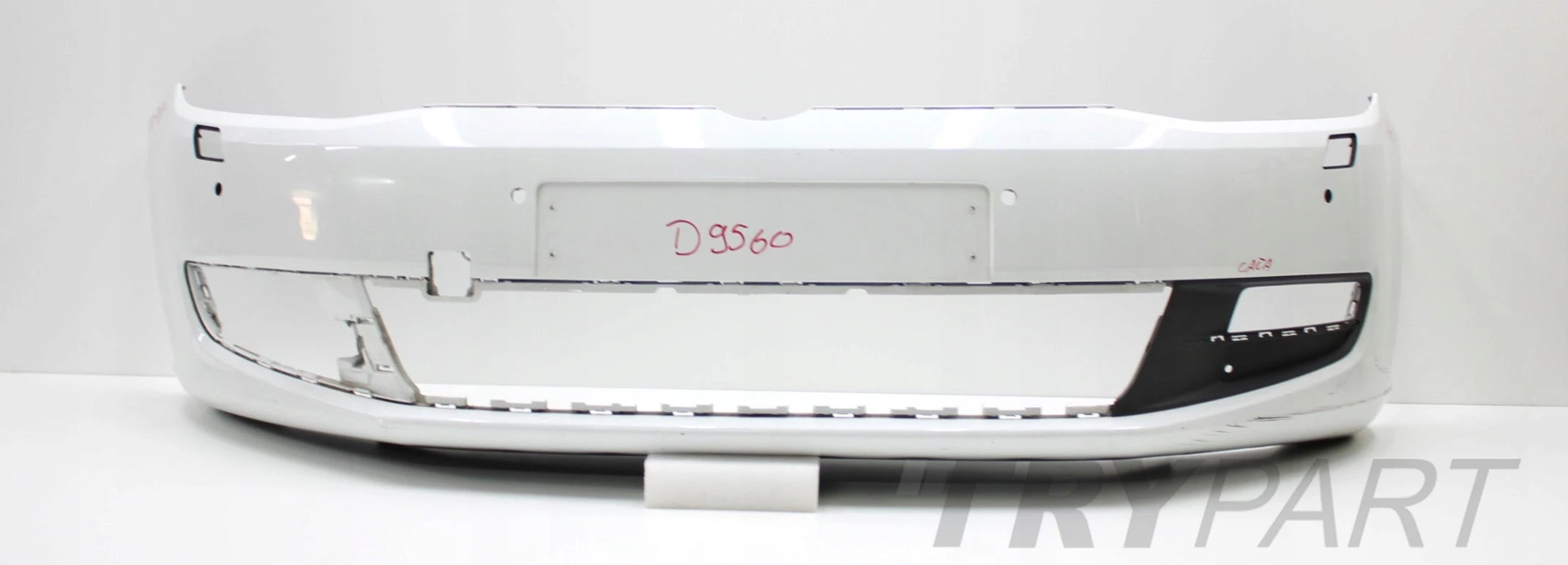 VW SHARAN 7N0 FRONT BUMPER ORG + BOTTOM + GRILLE