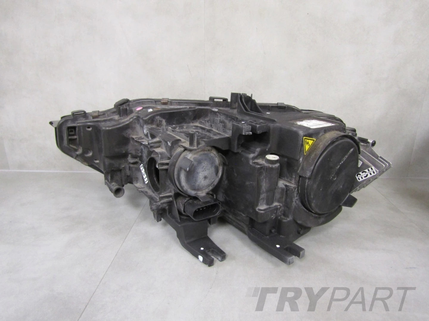 AUDI A5 8T0 LIFT XENON HEADLIGHT + LED 11-16 RH 8T0941006