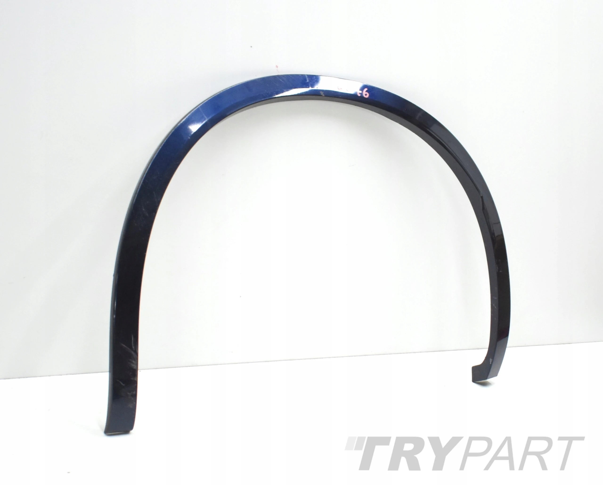 MASERATI GRECALE REAR FENDER MOLDING REAR GENUINE 670207821