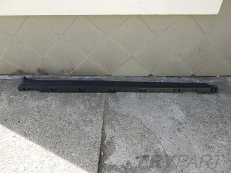 Ford Explorer 2020- Right Door Sill Molding