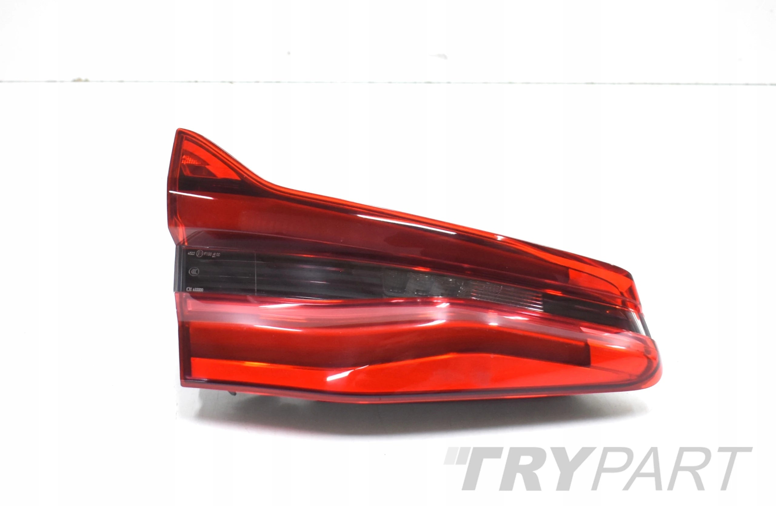 BMW 6 G32 LEFT REAR LIGHT TAILGATE GENUINE EU