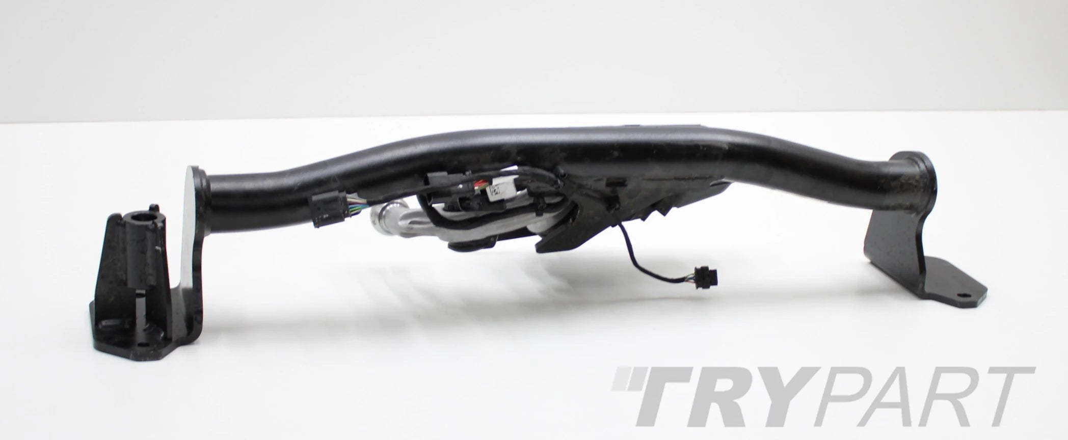 BMW X1 U11 ELECTRIC TOW HITCH ORG 5A63E20-03