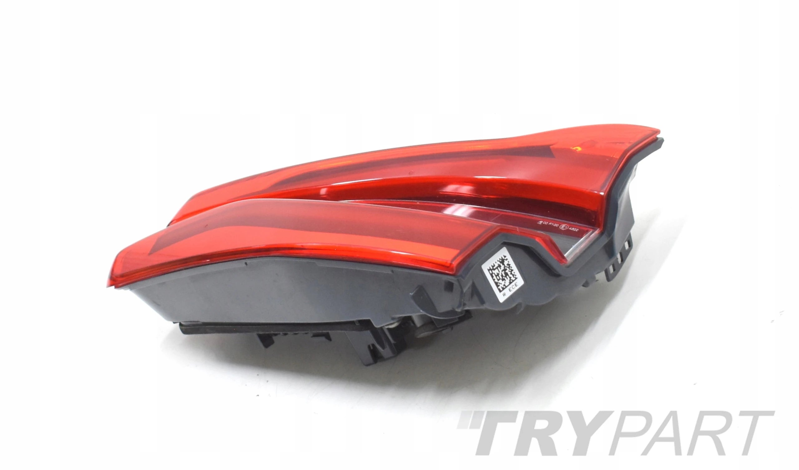 BMW 6 G32 RIGHT TAIL LIGHT IN TAILGATE ORG EU