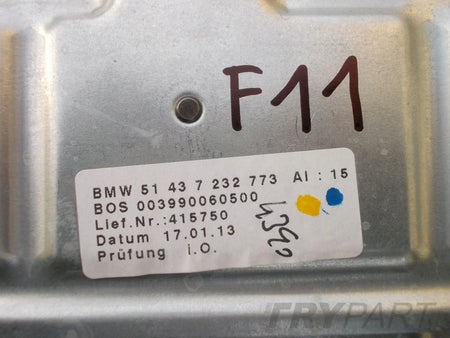 BMW 5 F11 trunk roller blind mechanism