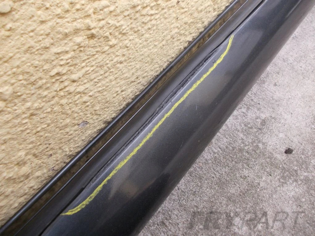 TOYOTA AVENSIS II T25 03- Right Sill Cover