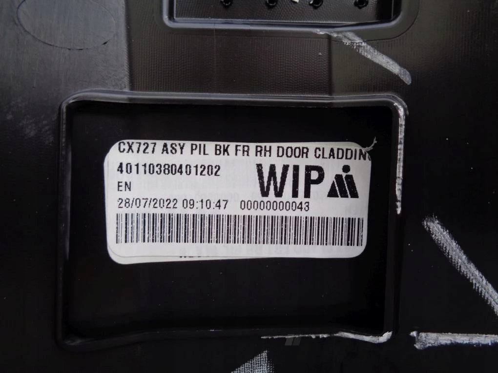 FORD MUSTANG MACH E MACH-E 21- Right Front Door Molding