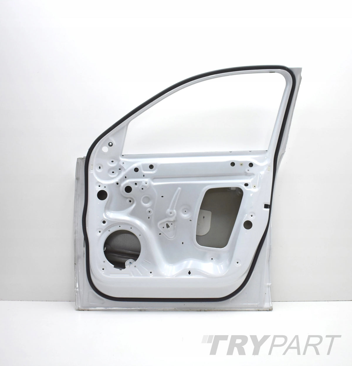 AUDI Q3 8U0 PASSENGER SIDE FRONT DOOR ORG