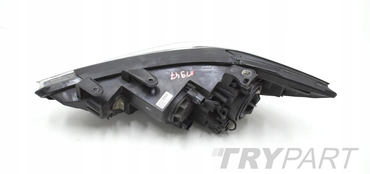 HYUNDAI ELANTRA VI HEADLIGHT RIGHT FRONT ORIGINAL EU