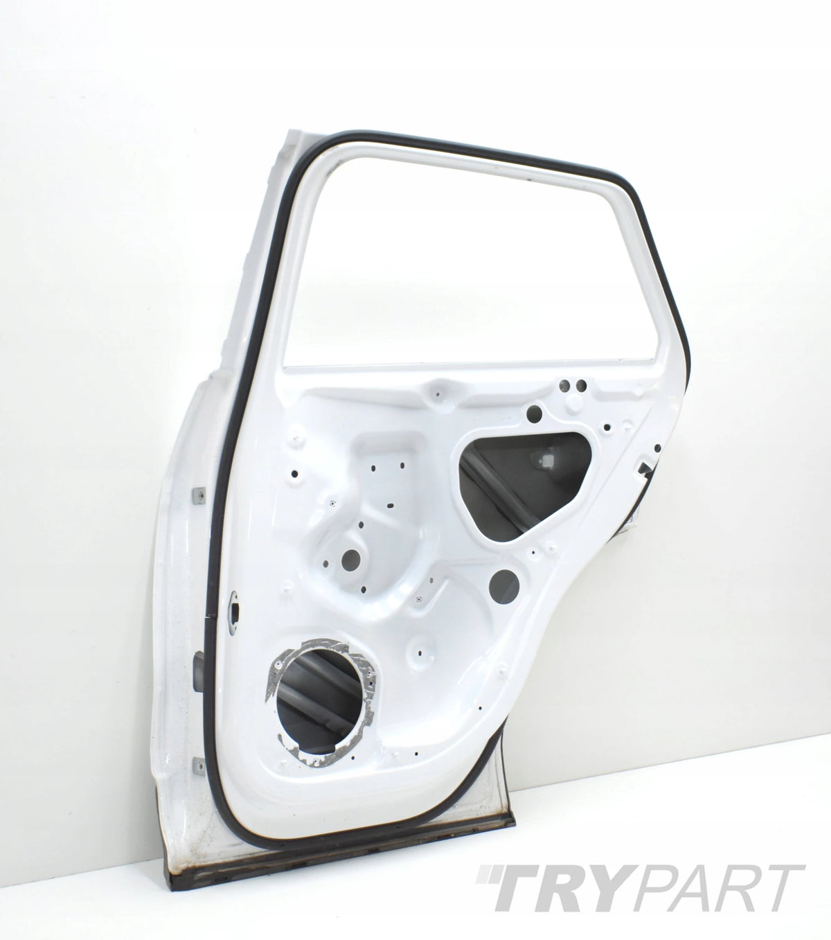 AUDI Q2 81A RIGHT REAR DOOR ORG