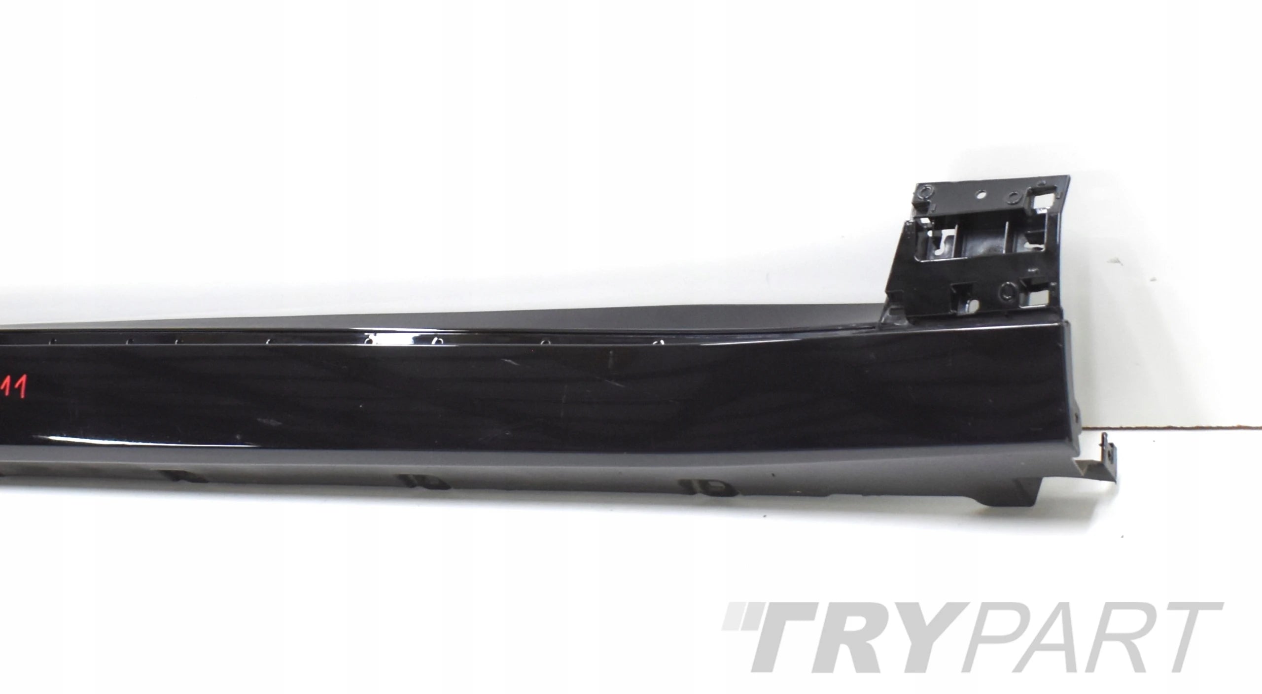 POLESTAR IV 4 RIGHT SILL STRIP COVER ORG 80008456