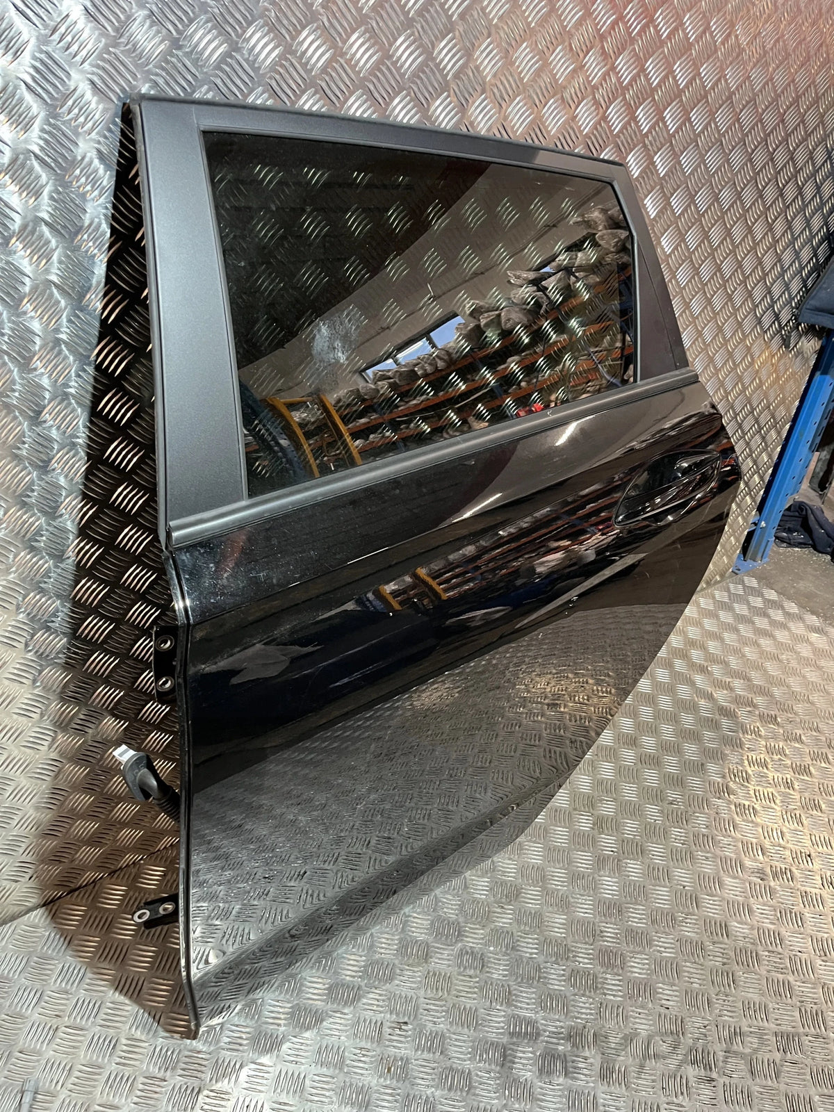 REAR LEFT DOOR HYUNDAI I20 III N-LINE 20- HB X5B