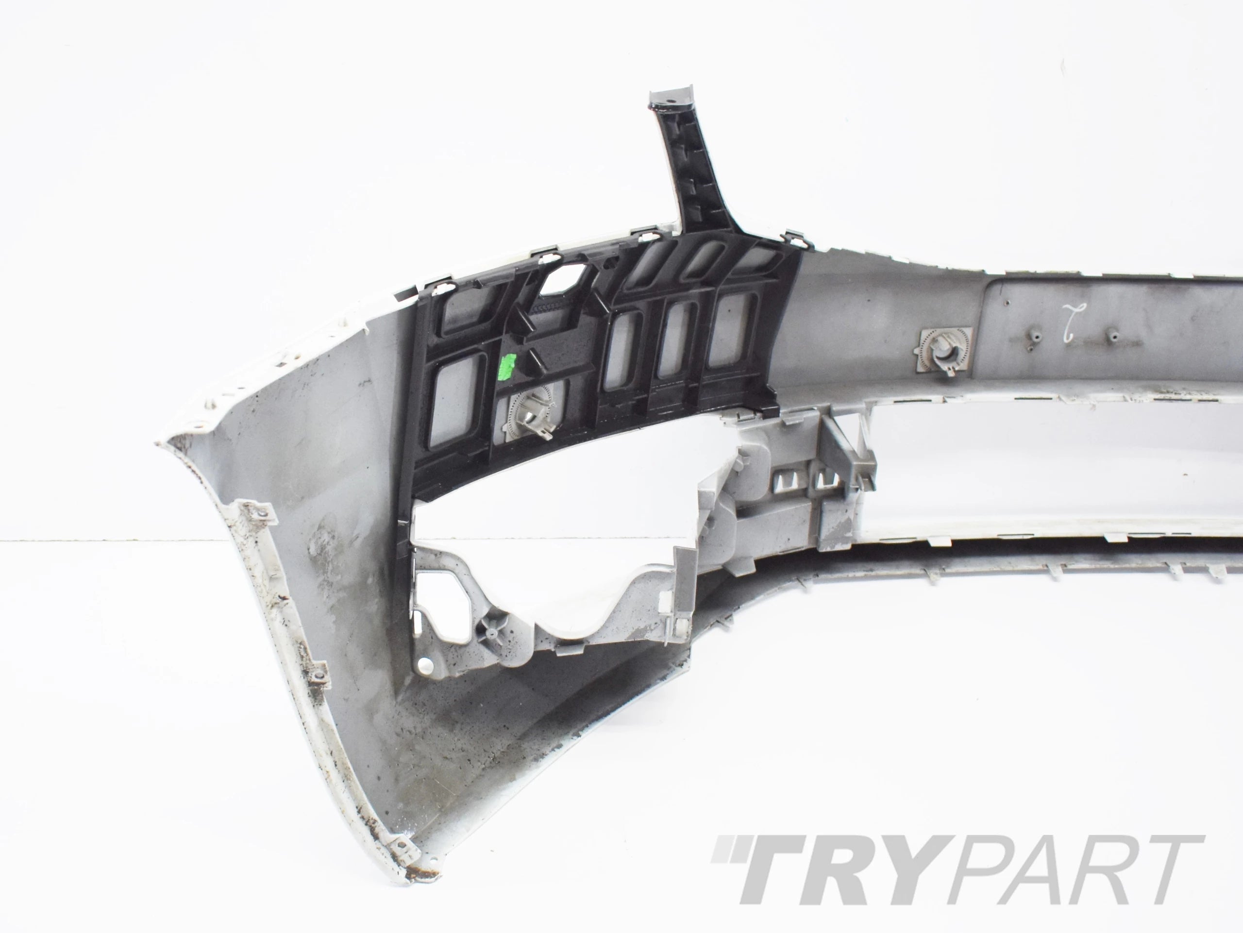 SKODA OCTAVIA III LIFT 5E FRONT BUMPER SUPER CONDITION
