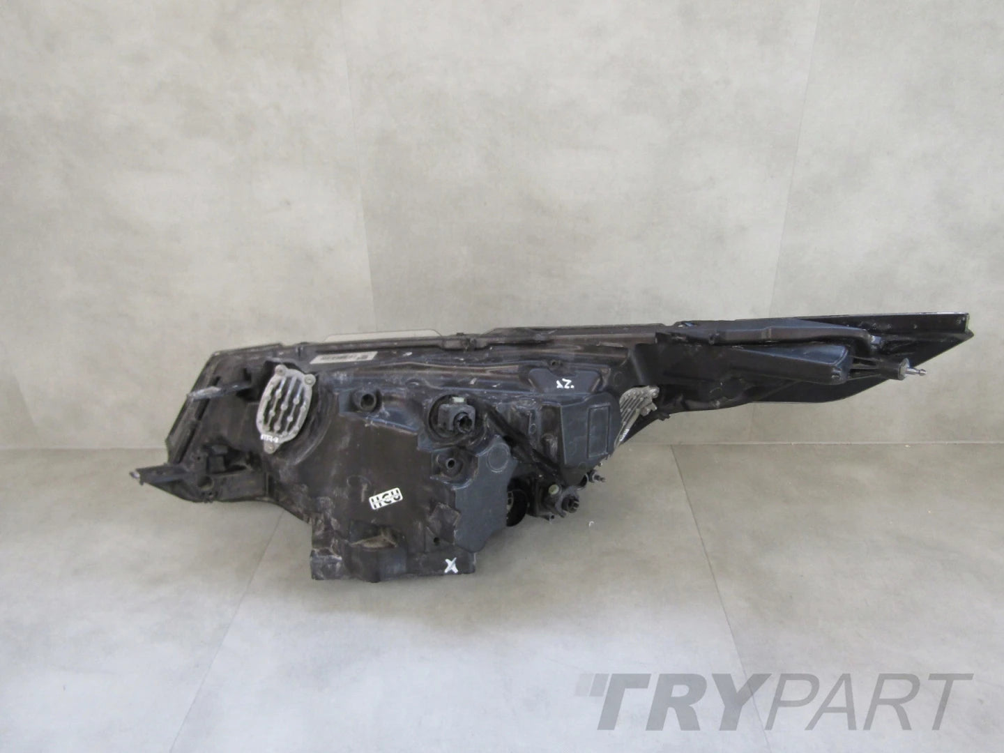 HEADLAMP LAND ROVER DISCOVERY V L462 LED 16- RH HY32-13W029-EC