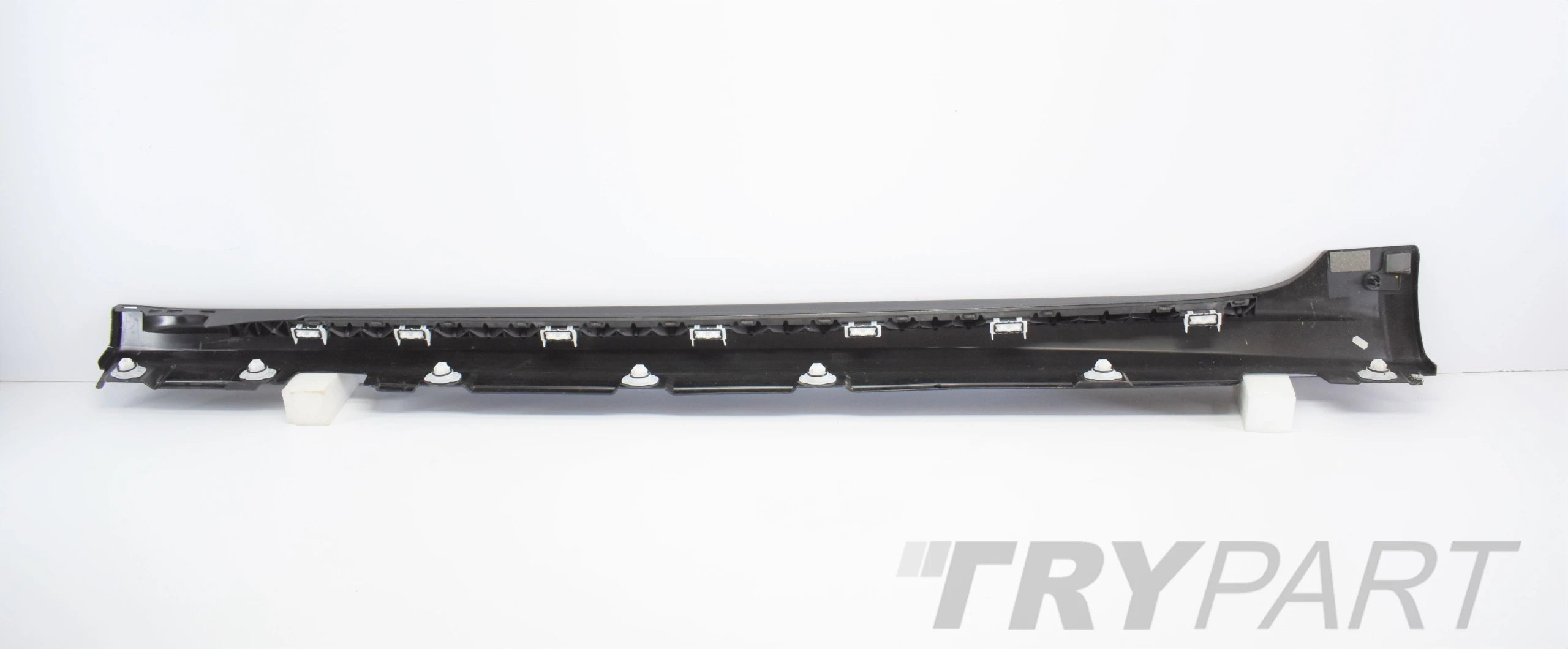 AUDI A5 II 8W8 RIGHT SILL STRIP ORG