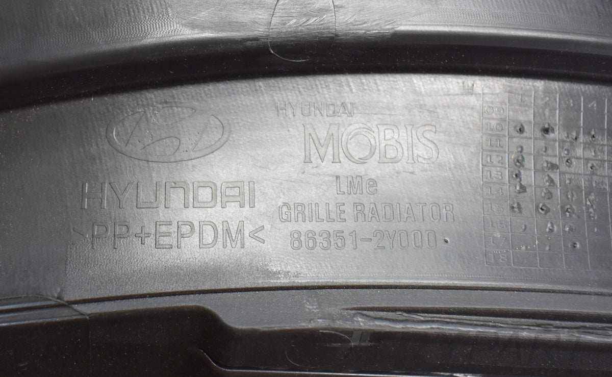 HYUNDAI IX35 IX-35 BUMPER BRACKET MOUNT