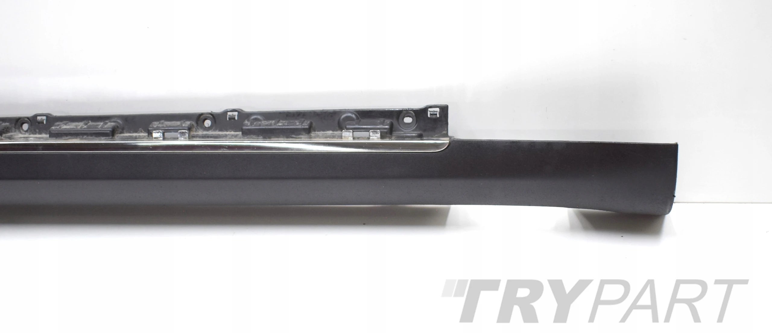 TESLA MODEL S RIGHT DOOR SILL TRIM RIGHT SILL ORG 6005875-00-G