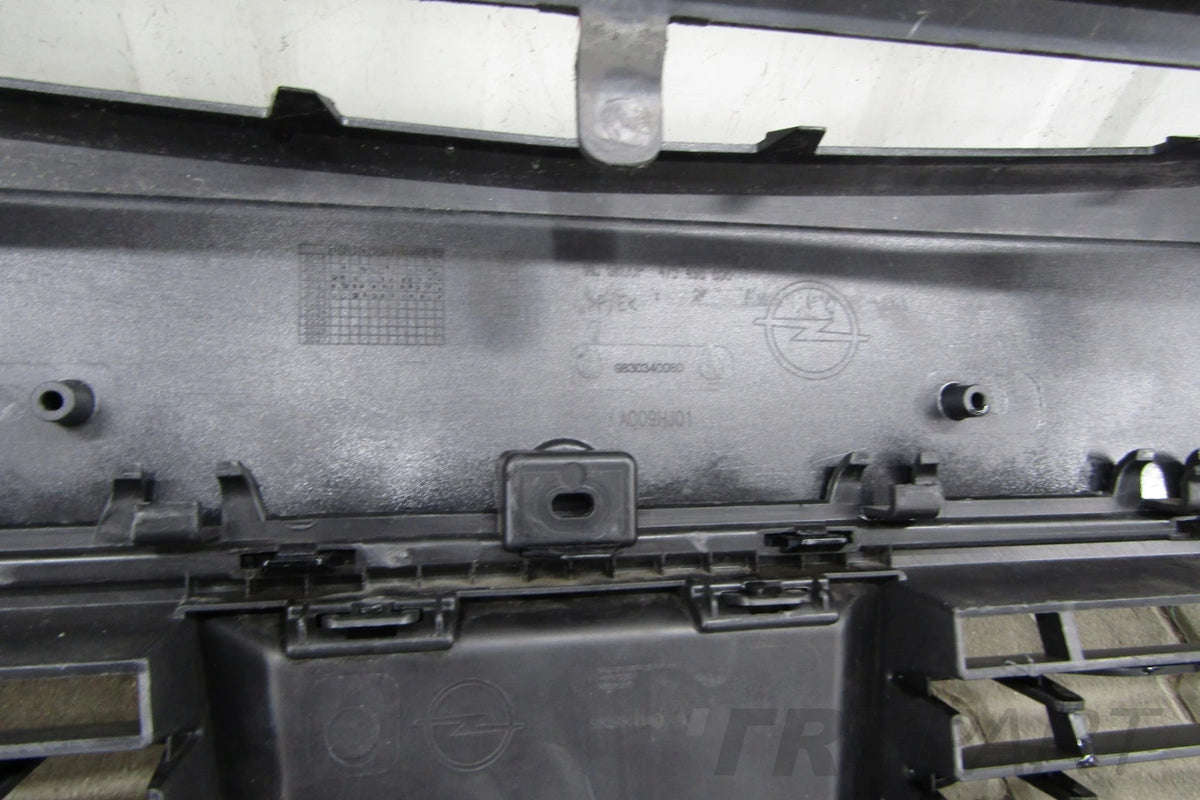 Front Bumper Opel Corsa F GS-Line 19- LEDS