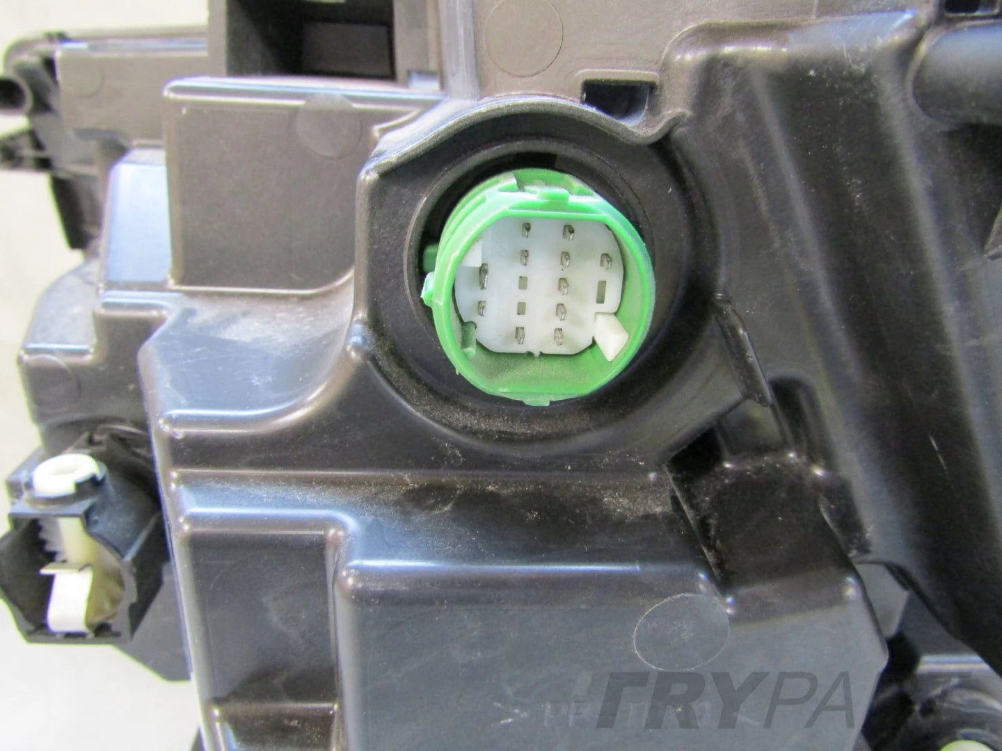 HEADLIGHT JEEP AVENGER FULL LED RH 23- L747250