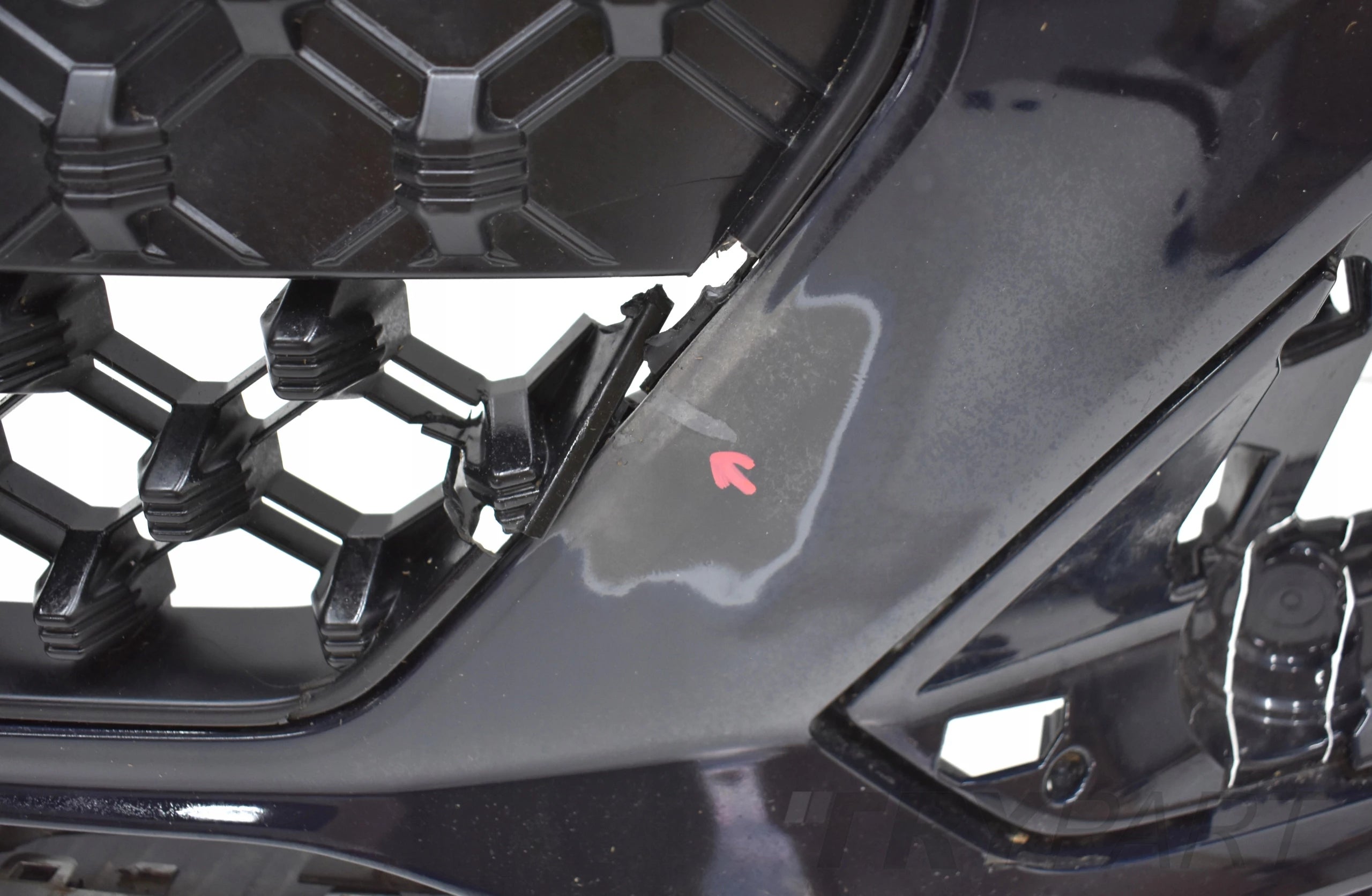 AUDI A1 II 82A CITYCARVER FRONT BUMPER ORG