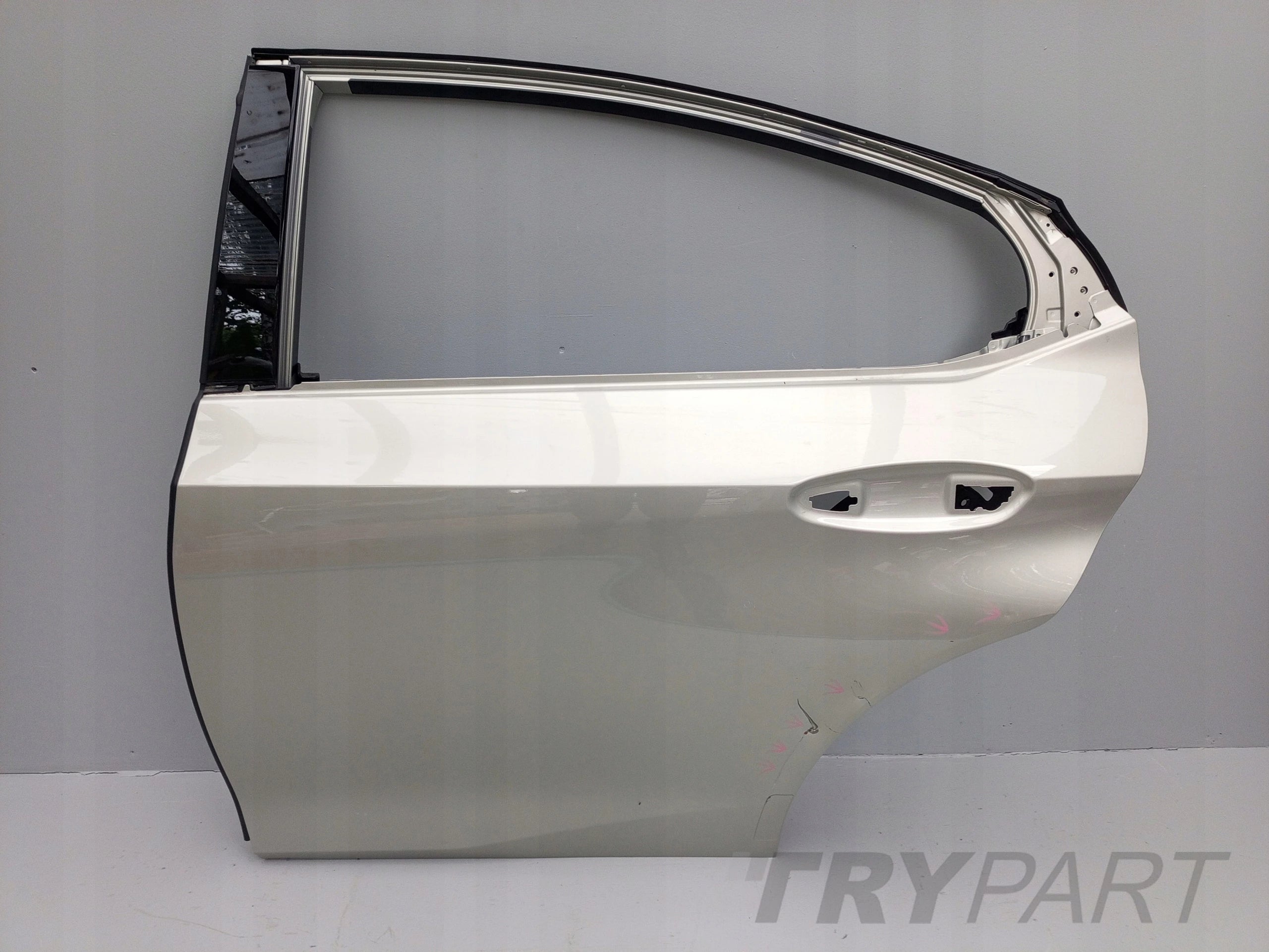 LEXUS ES300H 20- DOOR REAR REAR LEFT ORYG 6700433311